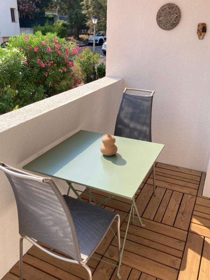 66B - Beautiful Flat 800M From The Sea With Private Parking Apartment Collioure Exterior photo